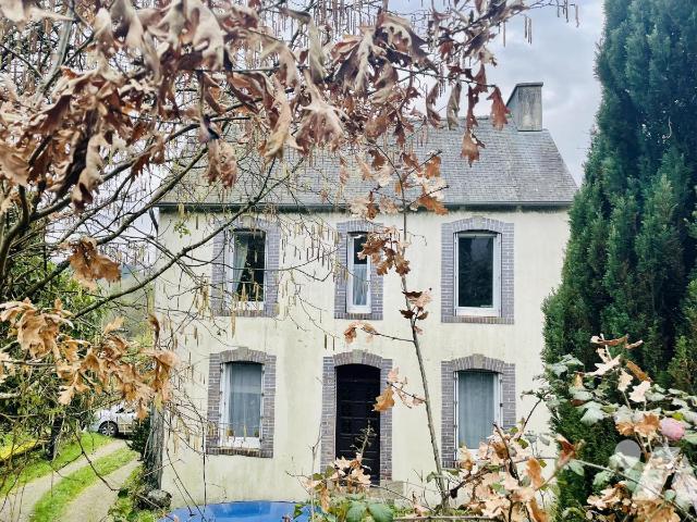 Maison 70m² — Saint-Hervé