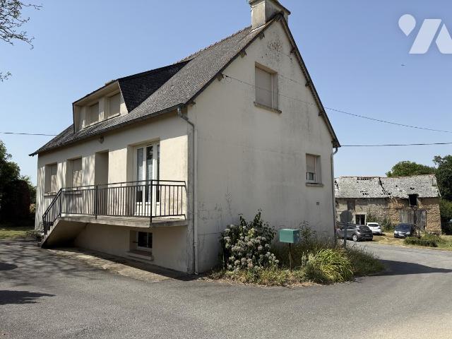 Maison 130 m² · à Trémorel · 129,9 m² · 140 000 €