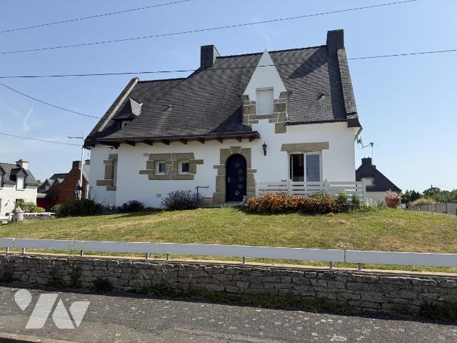 Maison 144 m² · à Loudéac · 144,3 m² · 230 000 €