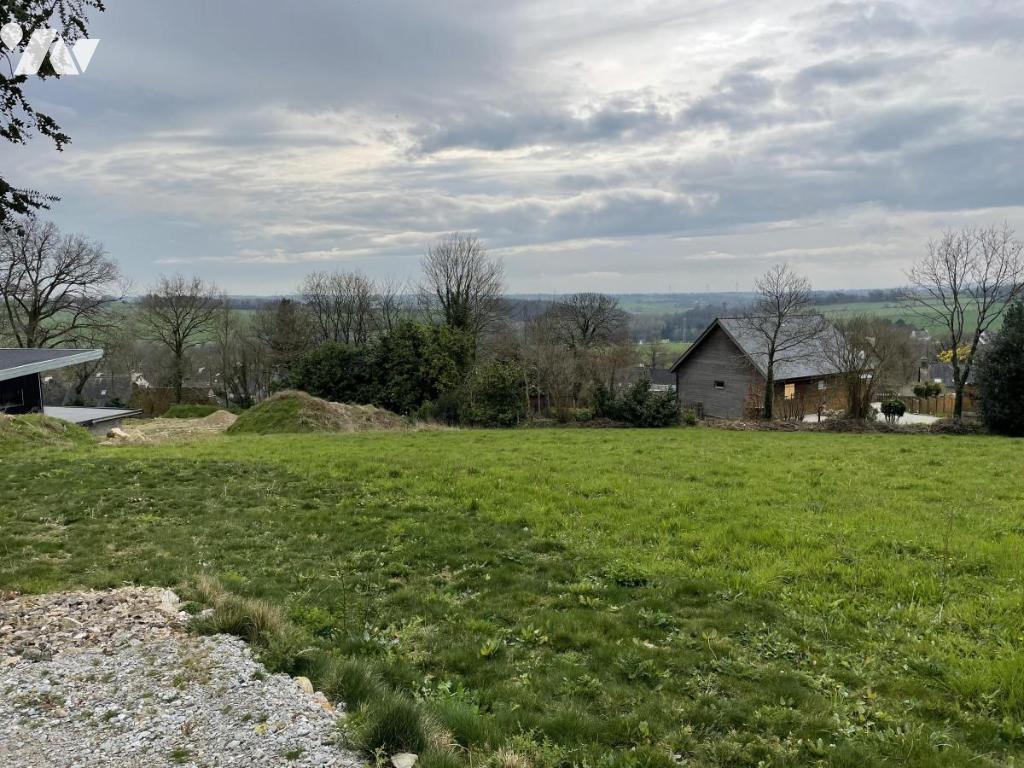 Terrain 1876 m² · à Guerlédan · 1 876 m² · 40 000 €