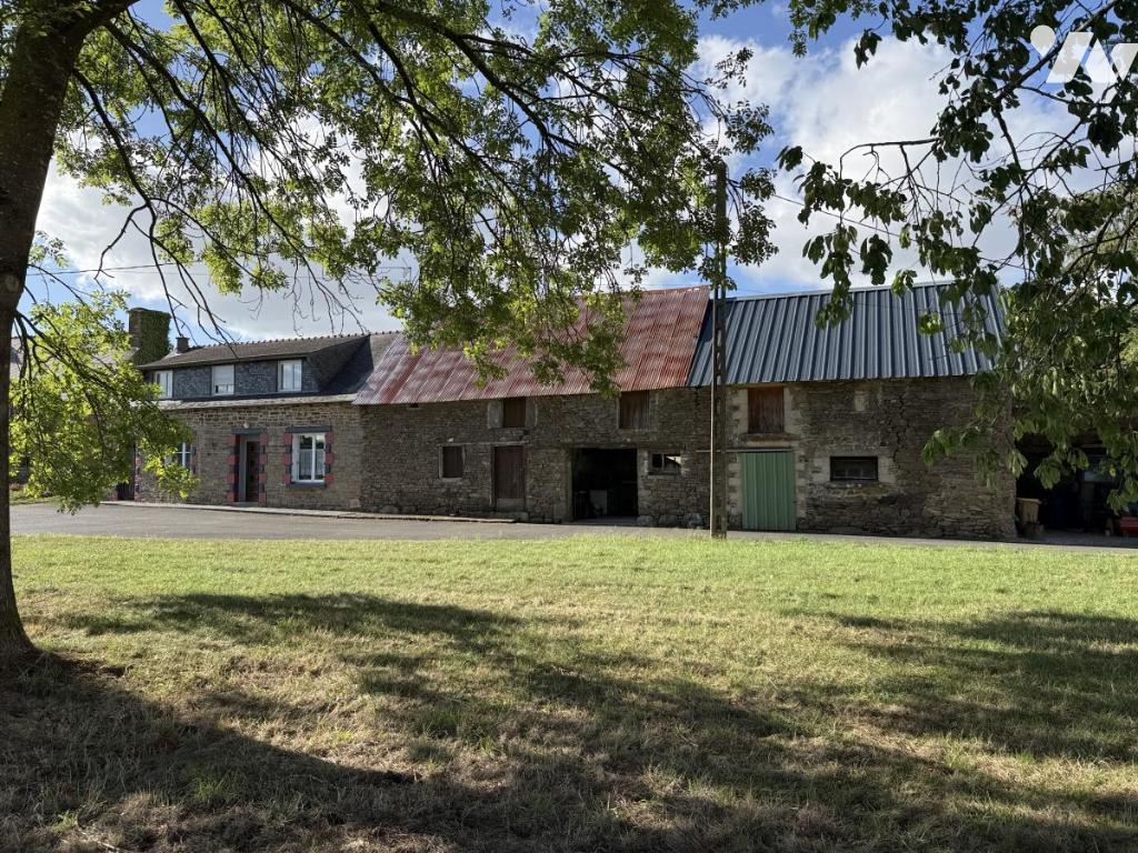 Maison 5 pièces 117 m² · à Plumieux · 117 m² · 80 000 €