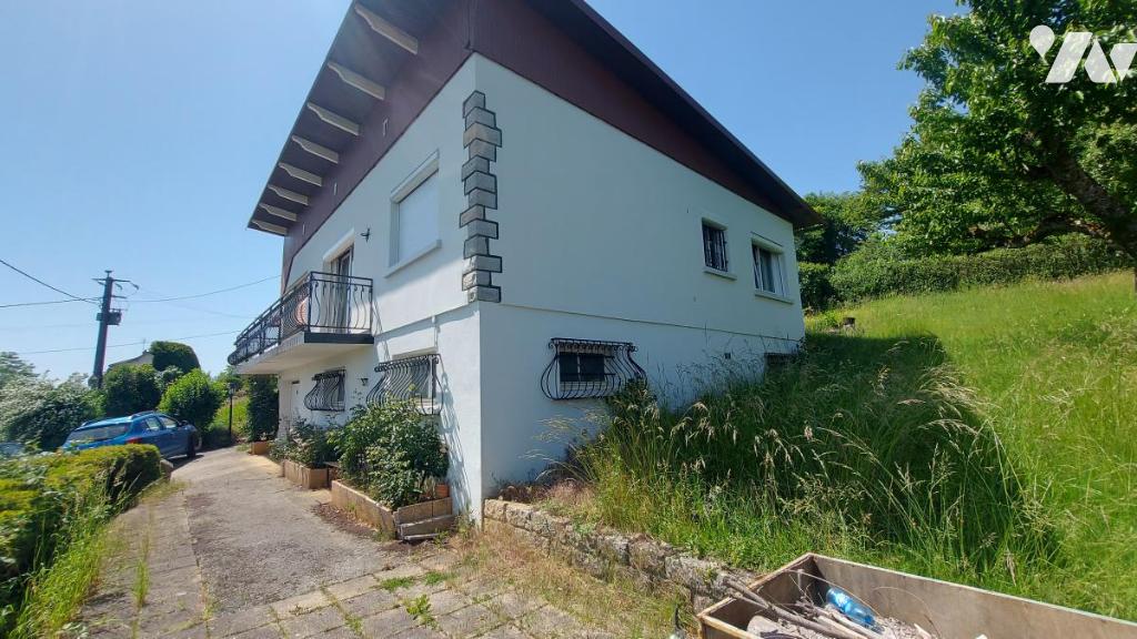 Maison 6 pièces 115 m² · à Pugey · 115 m² · 190 000 €