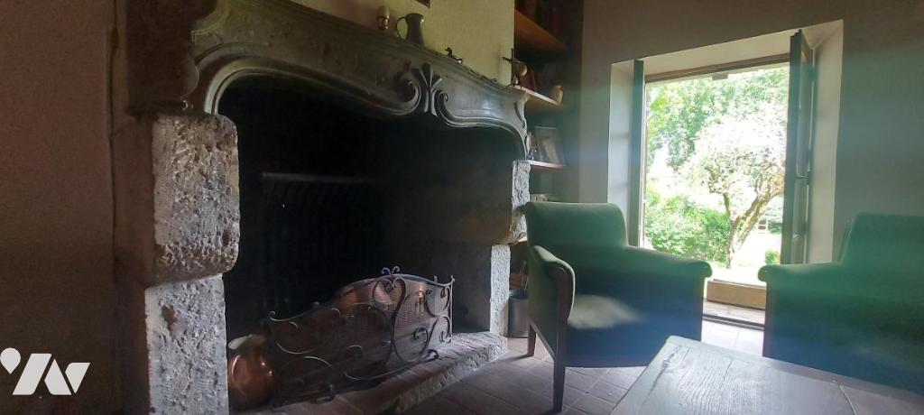 Maison 259 m² · à Buthiers · 259 m² · 250 000 €