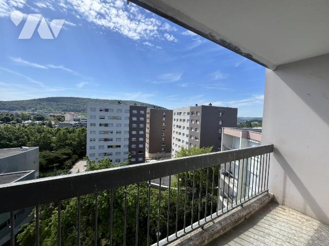 Appartement 3 pièces 83 m² · à Besançon · 83 m² · 62 000 €