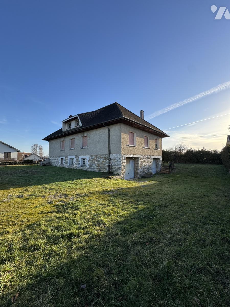 Maison 5 pièces 149 m² · à Chemaudin Et Vaux · 149,3 m² · 224 000 €