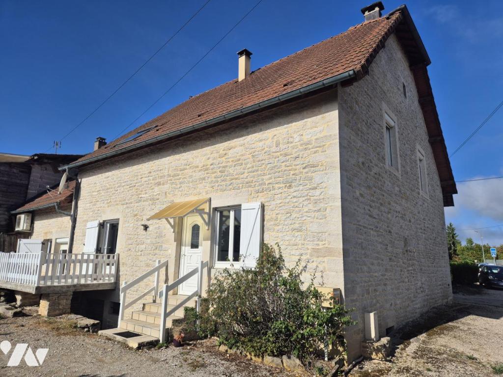 Maison 196 m² · à Cessey · 196 m² · 239 900 €