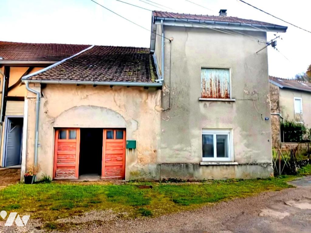 Maison 8 pièces 160 m² · à Saint-Maurice-Colombier · 160 m² · 55 000 €