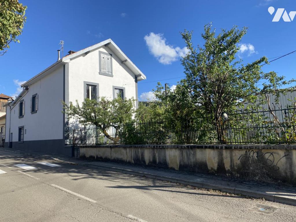 Appartement 5 pièces 119 m² · à Pontarlier · 119 m² · 180 000 €