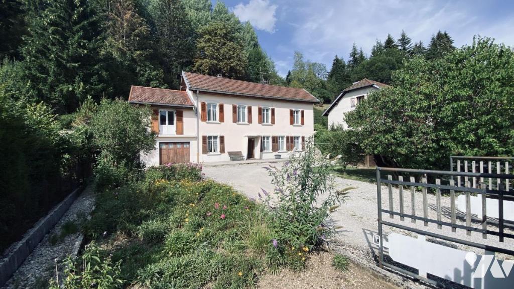 Maison 5 pièces 114 m² · à Pontarlier · 114,4 m² · 283 100 €