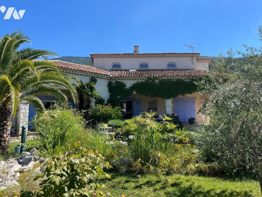 Maison 10 pièces 300 m² · à Levens · 299,7 m² · 1 500 000 €