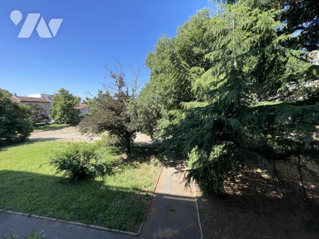 Appartement 3 pièces 70 m² · à Bourg-lès-Valence · 69,8 m² · 115 000 €