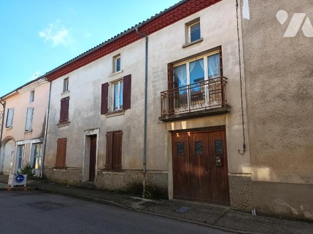 Maison 6 pièces 136 m² · à Moras-en-Valloire · 136 m² · 90 000 €