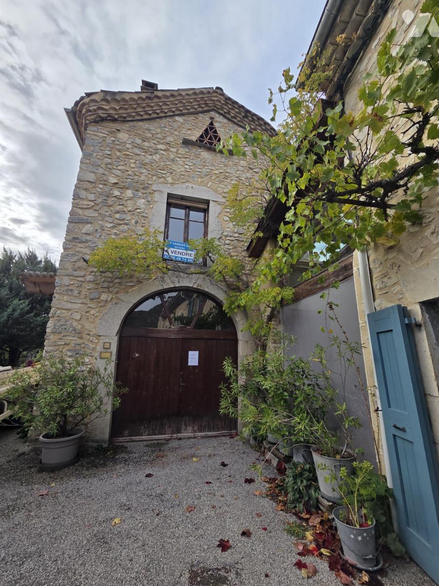 Maison 83 m² · à Chamaloc · 83 m² · 275 000 €