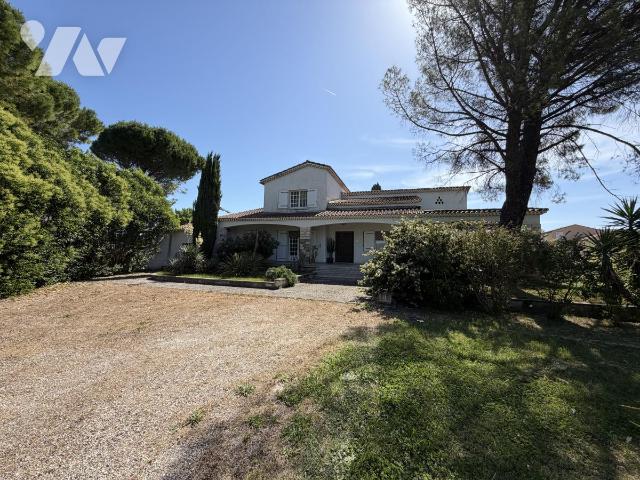 Maison 7 pièces 200 m² · à Pierrelatte · 200,4 m² · 430 000 €