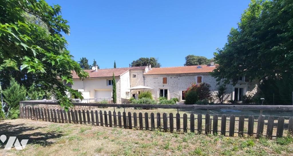 Maison 180m² — Visan