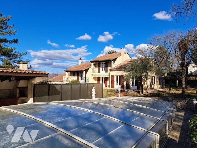 Maison 9 pièces 285 m² · à Montélimar · 285 m² · 580 000 €