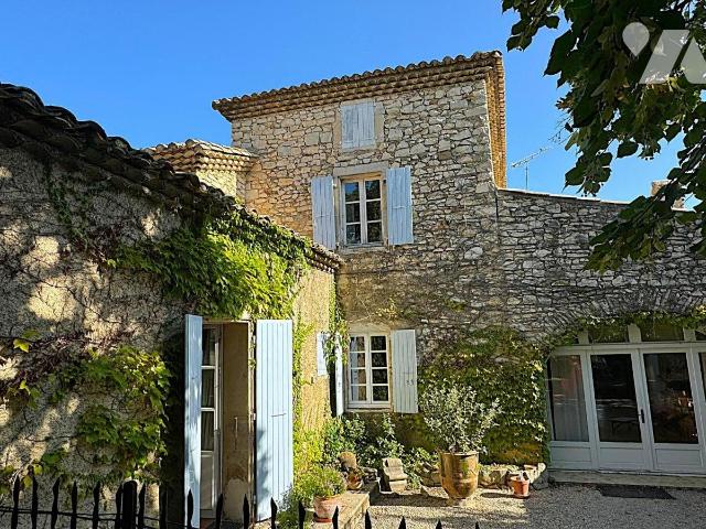 Maison 10 pièces 310 m² · à Marsanne · 310 m² · 1 050 000 €