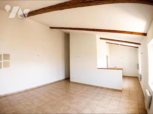 Appartement 3 pièces 86 m² · à Montélimar · 85,9 m² · 105 000 €