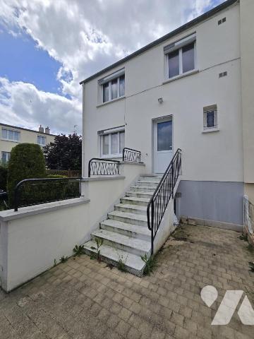 Maison 4 pièces 85 m² · à Saint-Sébastien-de-Morsent · 84,7 m² · 123 600 €