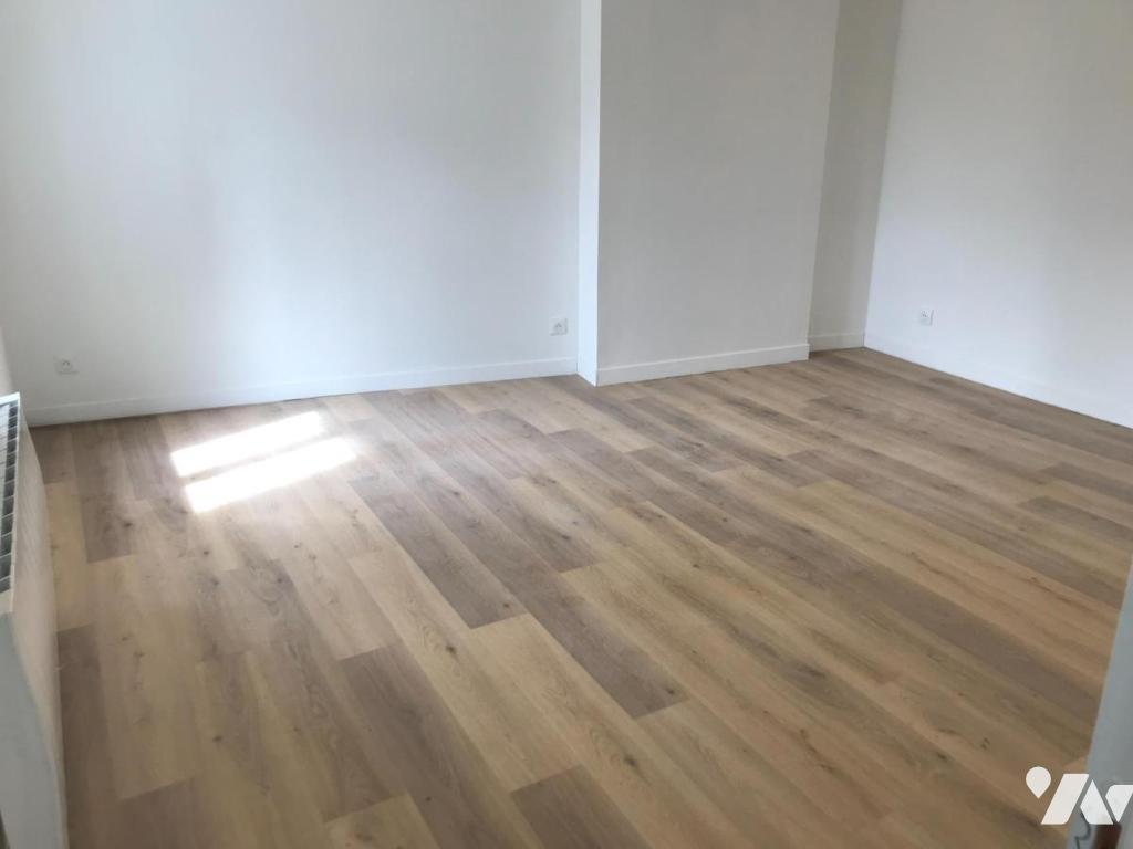 Appartement 1 pièce 30 m² · à Pont-de-l'Arche · 30 m² · 430 €/mois