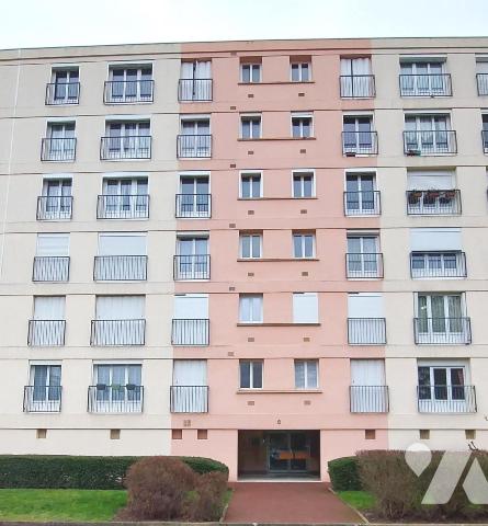 Appartement 3 pièces 67 m² · à Lucé · 67 m² · 99 000 €