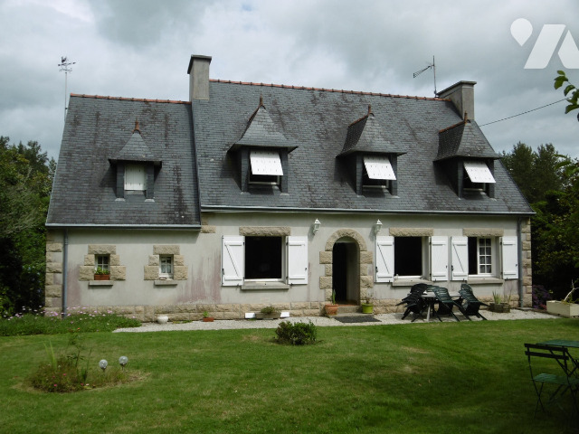 Maison 5 pièces 111 m² · à Gouesnach · 111 m² · 300 000 €