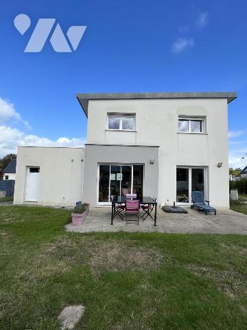Maison 5 pièces 95 m² · à Saint-Évarzec · 95 m² · 335 000 €