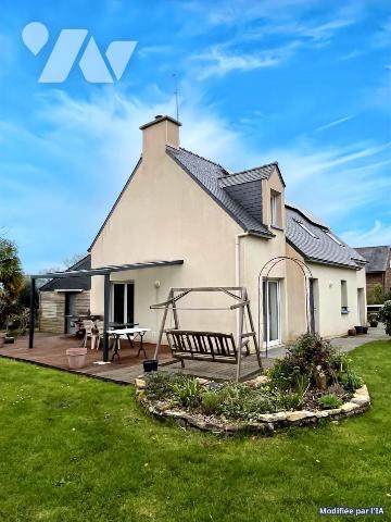 Maison 6 pièces 114 m² · à Gouesnach · 113,9 m² · 330 000 €