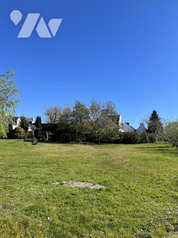 Terrain 697 m² · à La Forêt-Fouesnant · 697 m² · 205 000 €