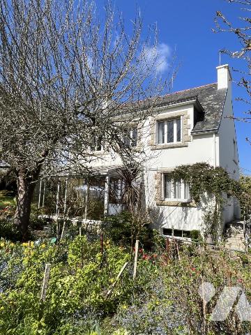 Maison 5 pièces 119 m² · à Pleuven · 118,7 m² · 260 000 €