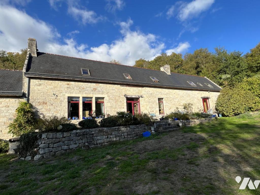 Maison 400 m² · à Saint-Évarzec · 400 m² · 1 352 400 €