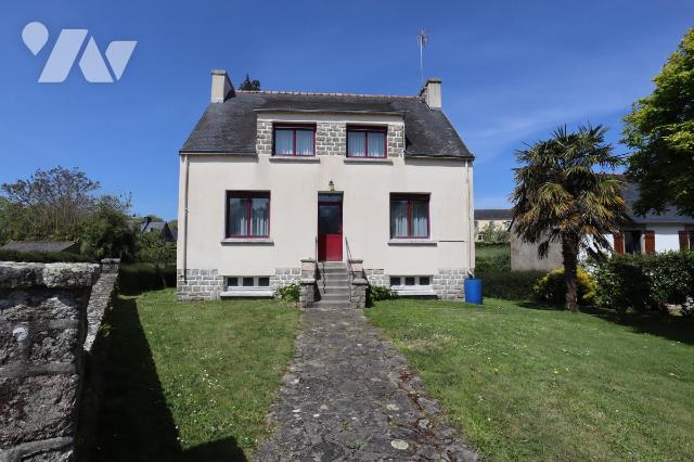 Maison 8 pièces 90 m² · à Plomelin · 90 m² · 185 000 €