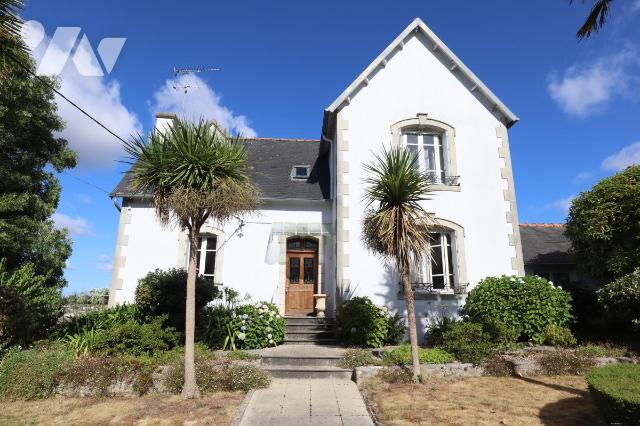 Maison 7 pièces 130 m² · à Landudec · 130 m² · 190 000 €