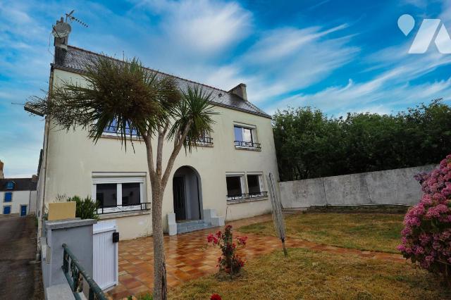 Maison 10 pièces 83 m² · à Pouldreuzic · 83 m² · 240 000 €