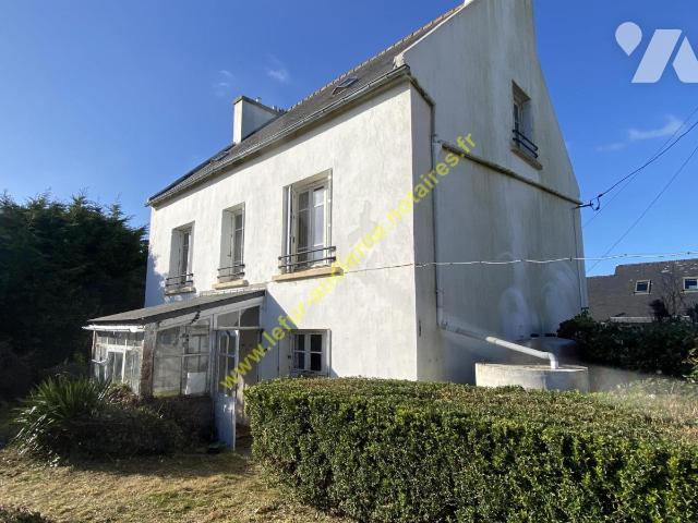 Maison 7 pièces 140 m² · à Plouhinec · 140 m² · 160 000 €