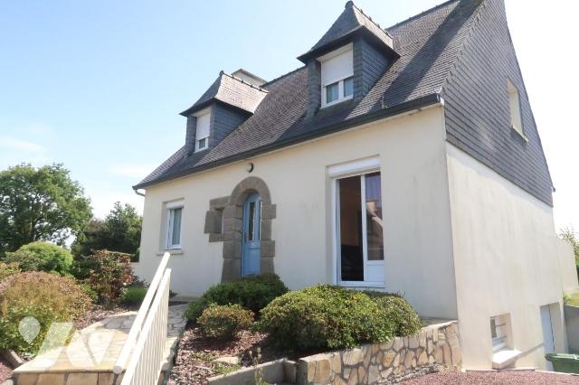 Sale - House/Villa - PLOUEDERN - 100 m² - 0 room - 29038-1640