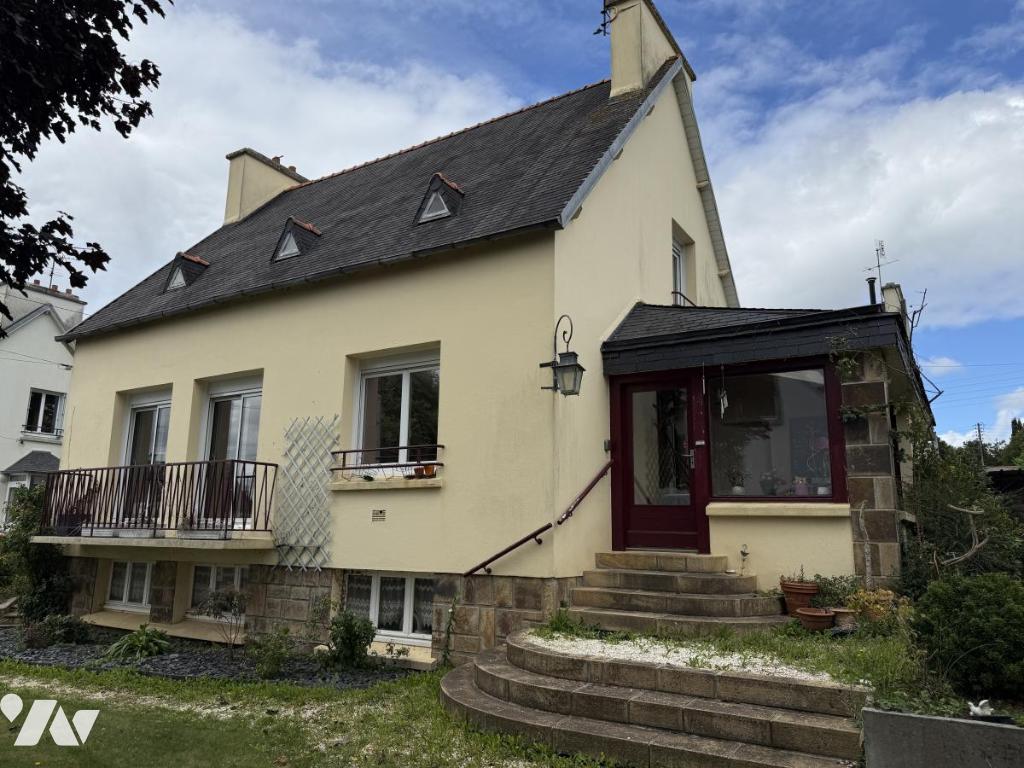 Maison 156 m² · à Landerneau · 155,9 m² · 250 000 €