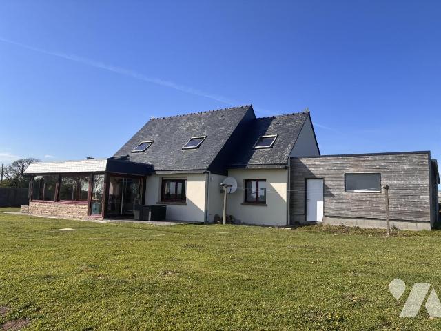 Maison 175m² — Plounéventer