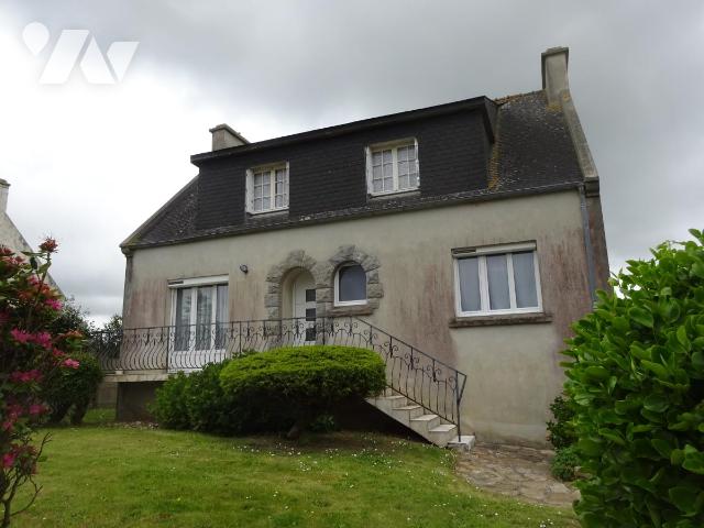 Maison 7 pièces 127 m² · à Plourin · 126,8 m² · 155 000 €