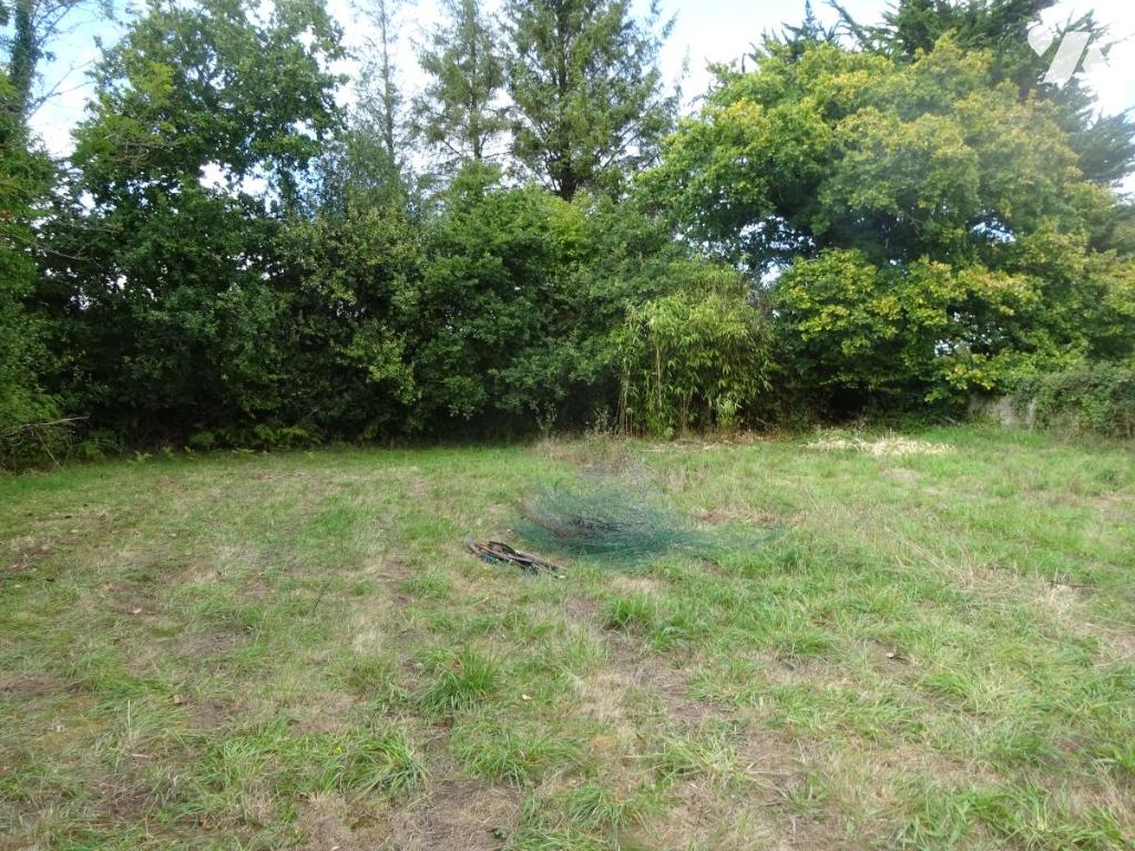 Terrain 362 m² · à Saint-Renan · 362 m² · 72 400 €