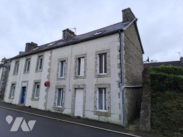 Maison 6 pièces 93 m² · à Huelgoat · 93 m² · 40 000 €