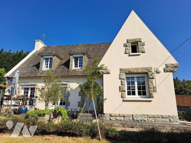 Maison 5 pièces 158 m² · à Huelgoat · 158 m² · 350 000 €
