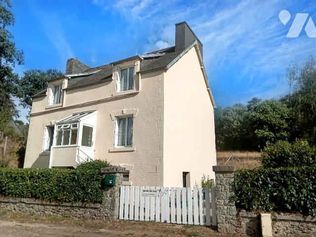 Maison 121m² — Huelgoat