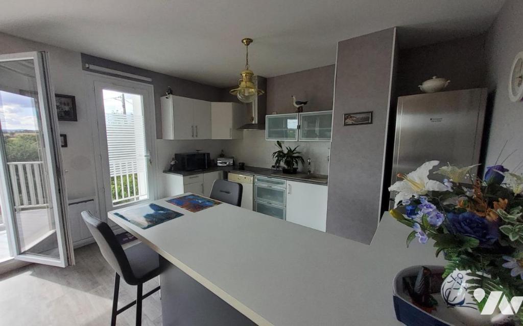 Appartement 5 pièces 106 m² · à Carhaix-Plouguer · 106 m² · 135 000 €