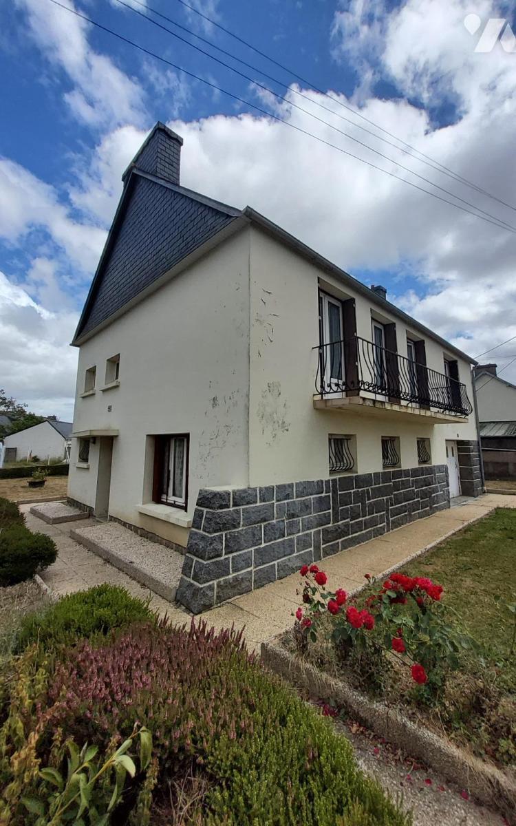 Maison 5 pièces 80 m² · à Carhaix-Plouguer · 80 m² · 90 000 €