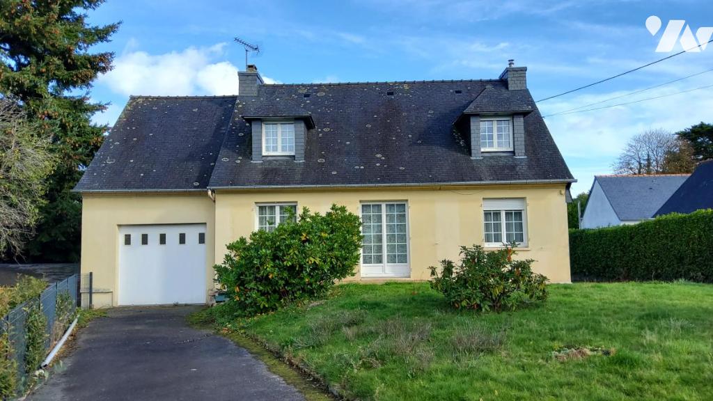 Maison 6 pièces 88 m² · à Poullaouen · 88 m² · 115 000 €