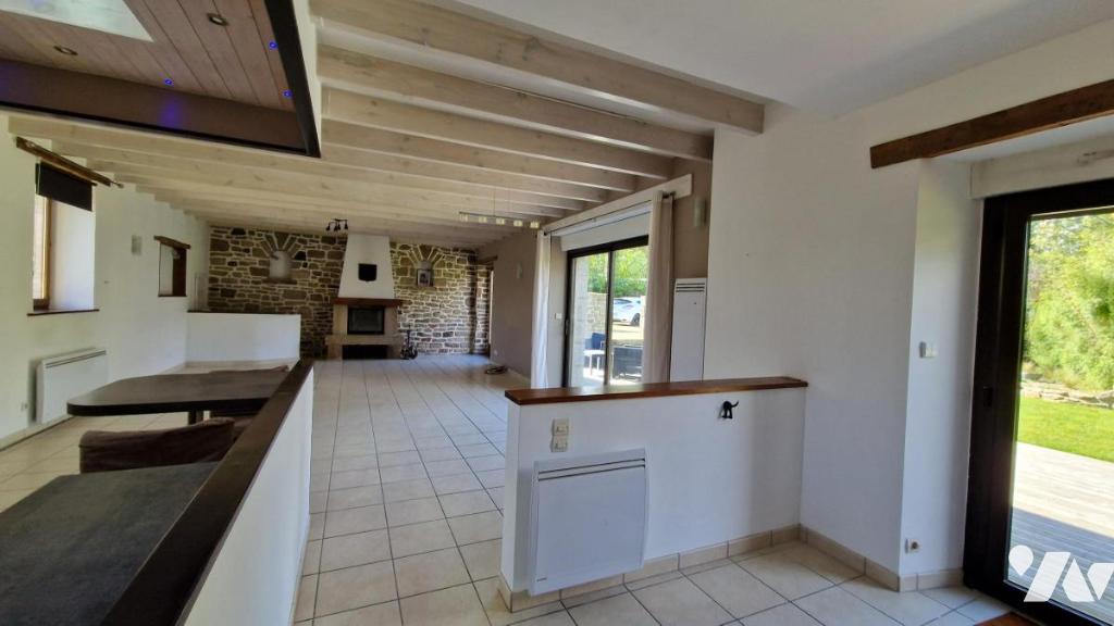 Maison 6 pièces 143 m² · à Plourin-lès-Morlaix · 143 m² · 245 000 €