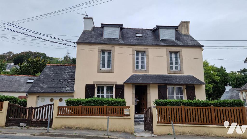 Maison 5 pièces 100 m² · à Morlaix · 100 m² · 98 000 €