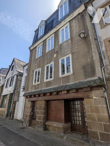 Immeuble 249 m² · à Morlaix · 249 m² · 90 000 €