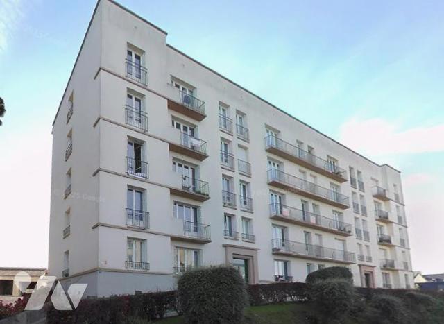 Appartement 3 pièces 80 m² · à Saint-Martin-des-Champs · 80 m² · 145 000 €